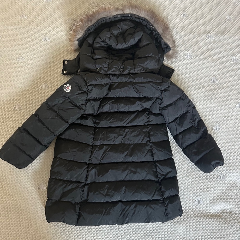 Moncler Kids Girls Puffer Jacket Coat, Black, Real Fur, Size 4 (104 cm) - Picture 2 of 9
